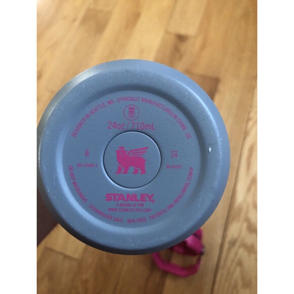 Stanley 24 oz Tumbler with Straw Aero-Light Gray Stainless Steel - Picture 6 of 7